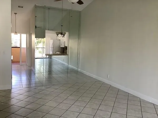 $2,100 | 2379 Southwest 15th Street, Unit 114, Deerfield Beach, FL 33442