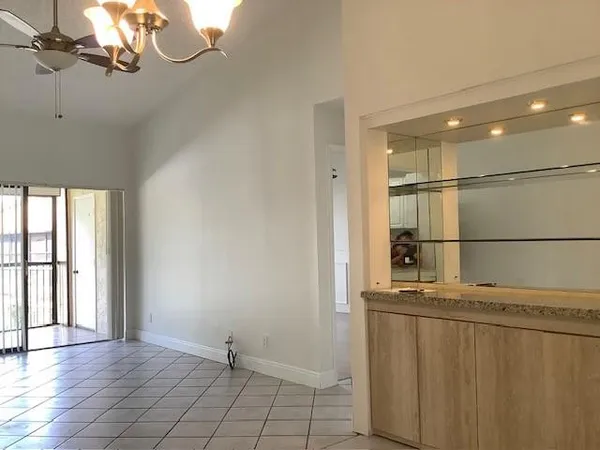 $2,100 | 2379 Southwest 15th Street, Unit 114, Deerfield Beach, FL 33442