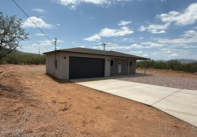 $261,000 | 101 Habana Court, Rio Rico, AZ 85648