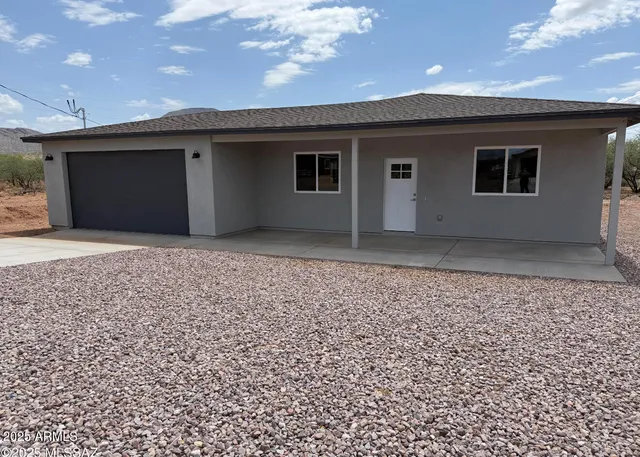 $255,000 | 101 Habana Court, Rio Rico, AZ 85648