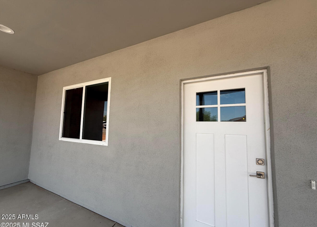 101 Habana Court Rio Rico, AZ 85648 - Photo 4 of 24 IMG_6076