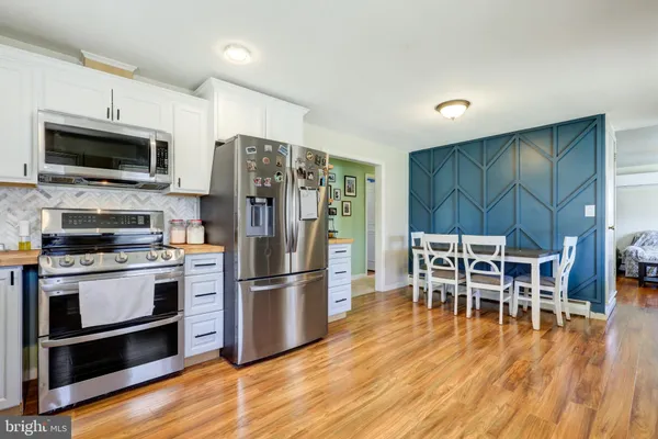 $325,000 | 210 South 8th Street, Akron, PA 17501