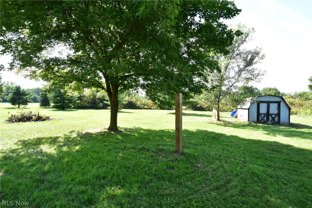 18838 Diagonal Road Lagrange, OH 44050 - Photo 28 of 33