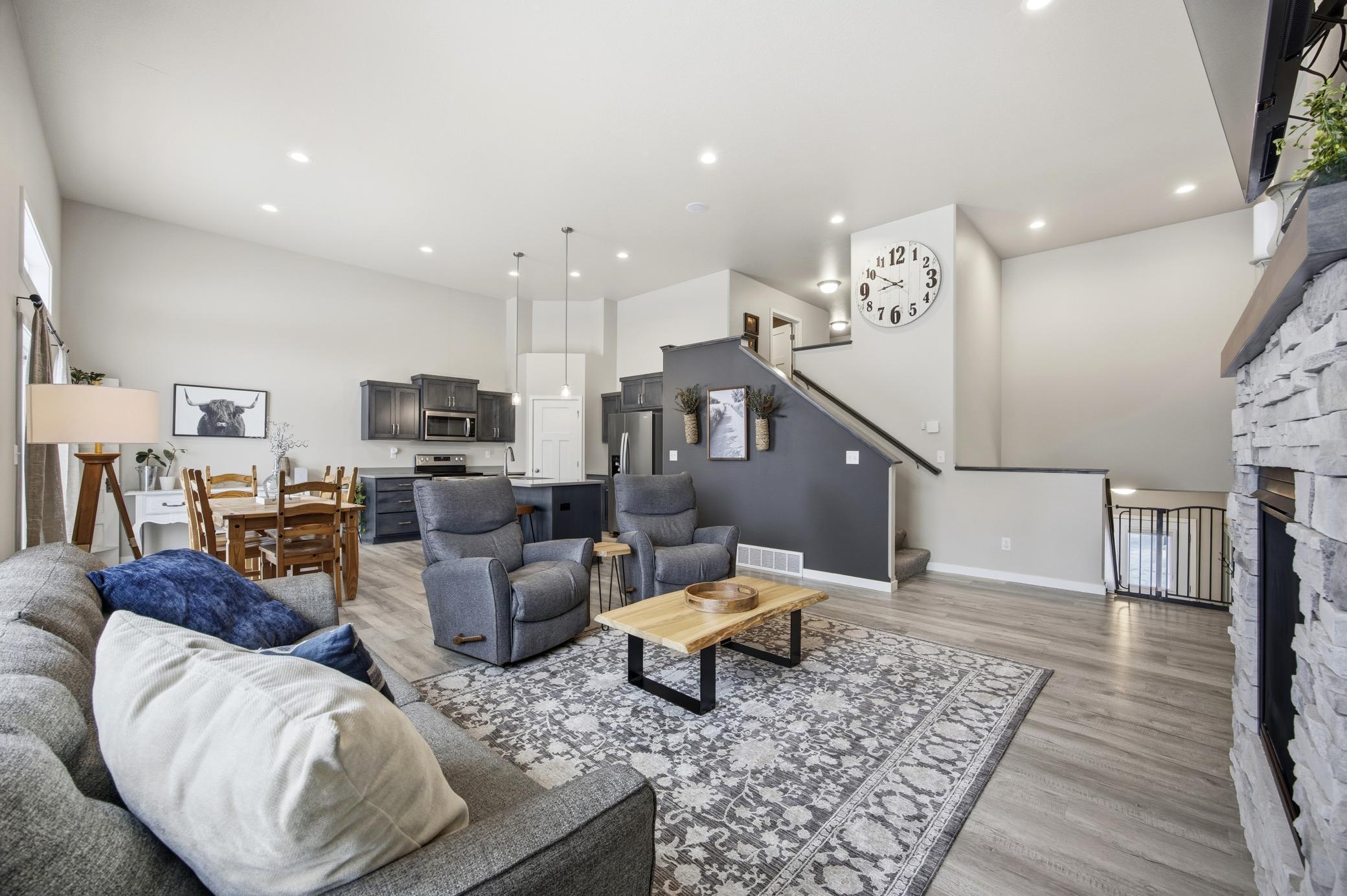 413 Hampton Drive West Moorhead, MN 56560 - Photo 11 of 53