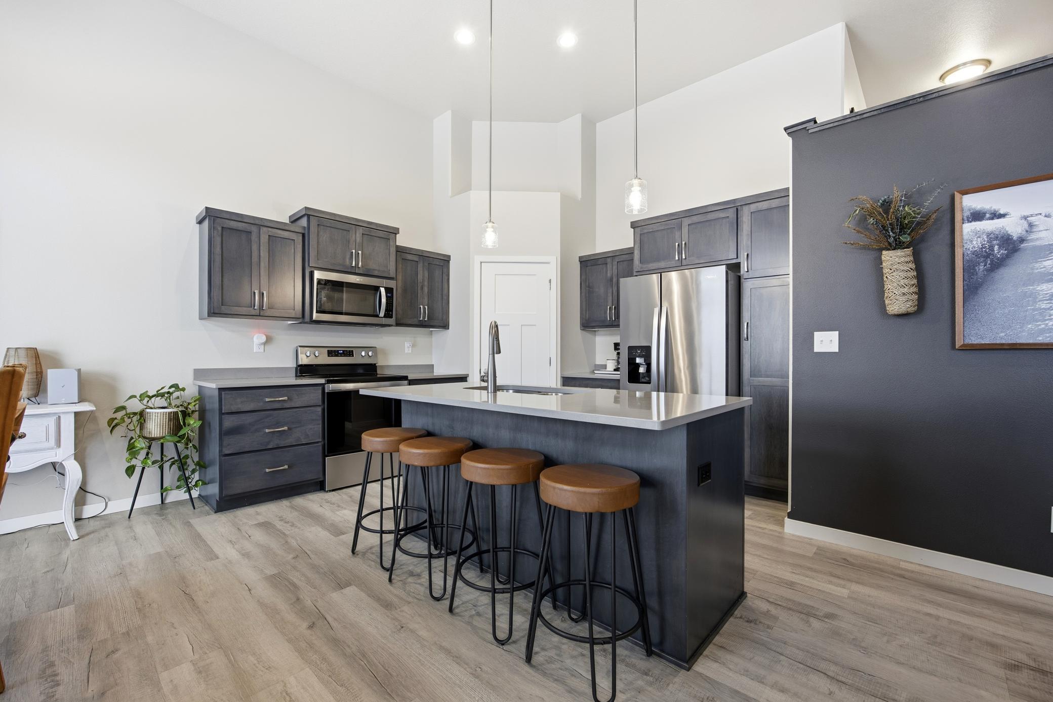 413 Hampton Drive West Moorhead, MN 56560 - Photo 12 of 53