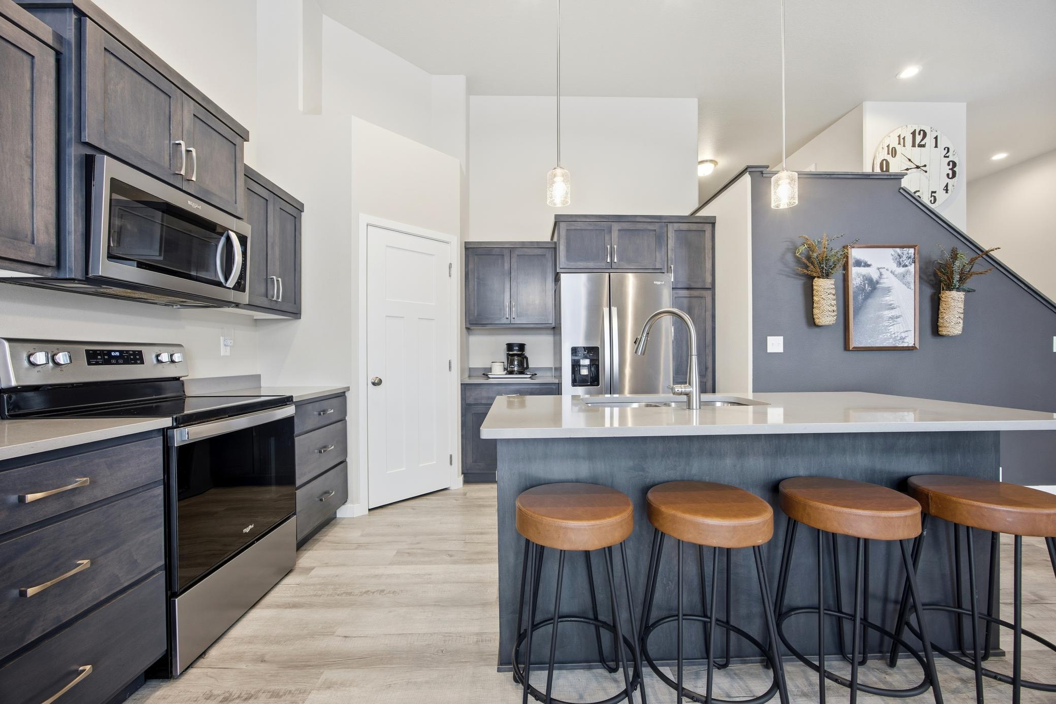 413 Hampton Drive West Moorhead, MN 56560 - Photo 13 of 53