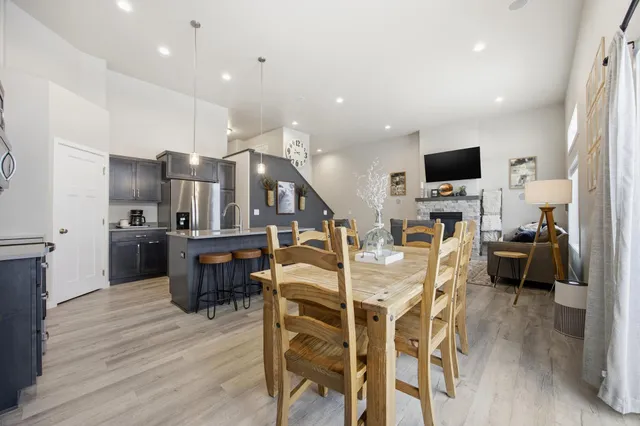 $475,000 | 413 Hampton Drive West, Moorhead, MN 56560