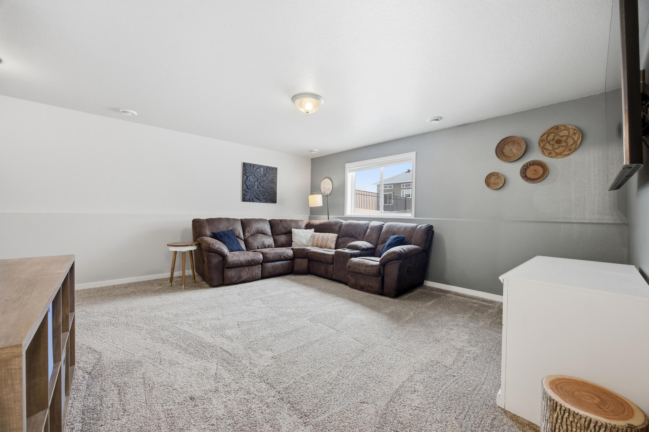 413 Hampton Drive West Moorhead, MN 56560 - Photo 37 of 53