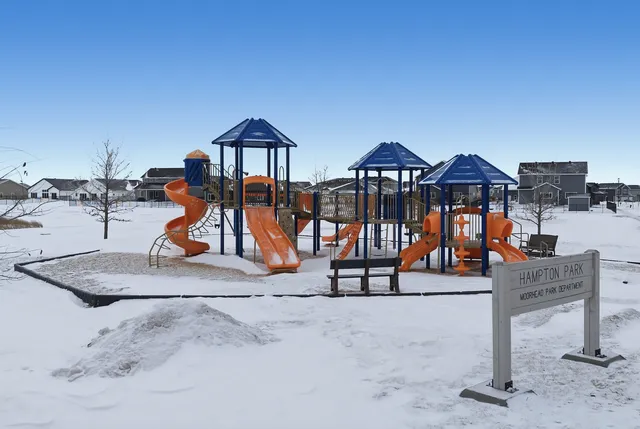 $475,000 | 413 Hampton Drive West, Moorhead, MN 56560