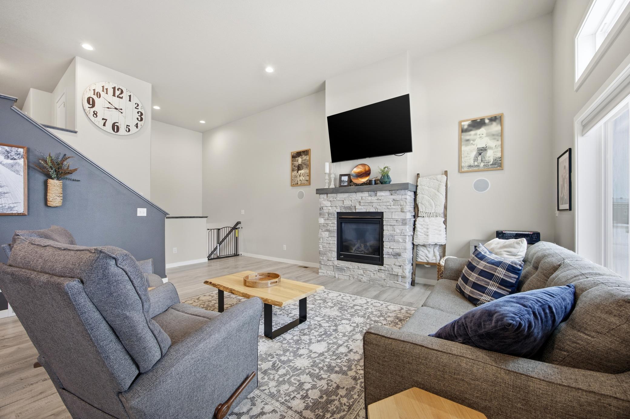 413 Hampton Drive West Moorhead, MN 56560 - Photo 9 of 53