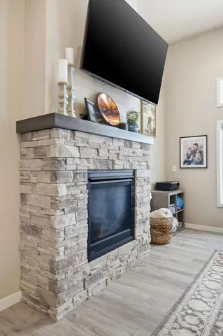 $475,000 | 413 Hampton Drive West, Moorhead, MN 56560