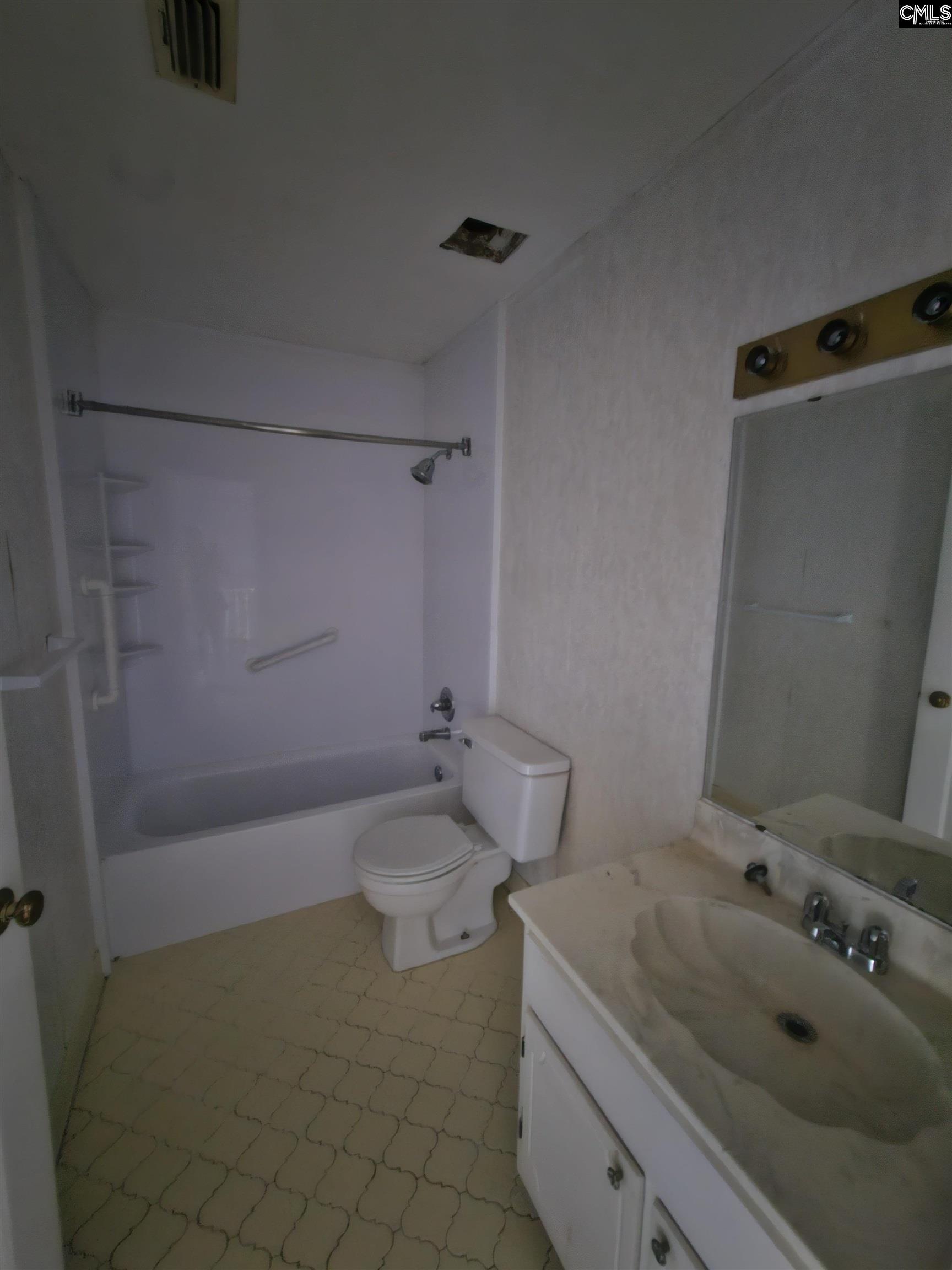 223 Rutledge Place Columbia, SC 29212 - Photo 17 of 35