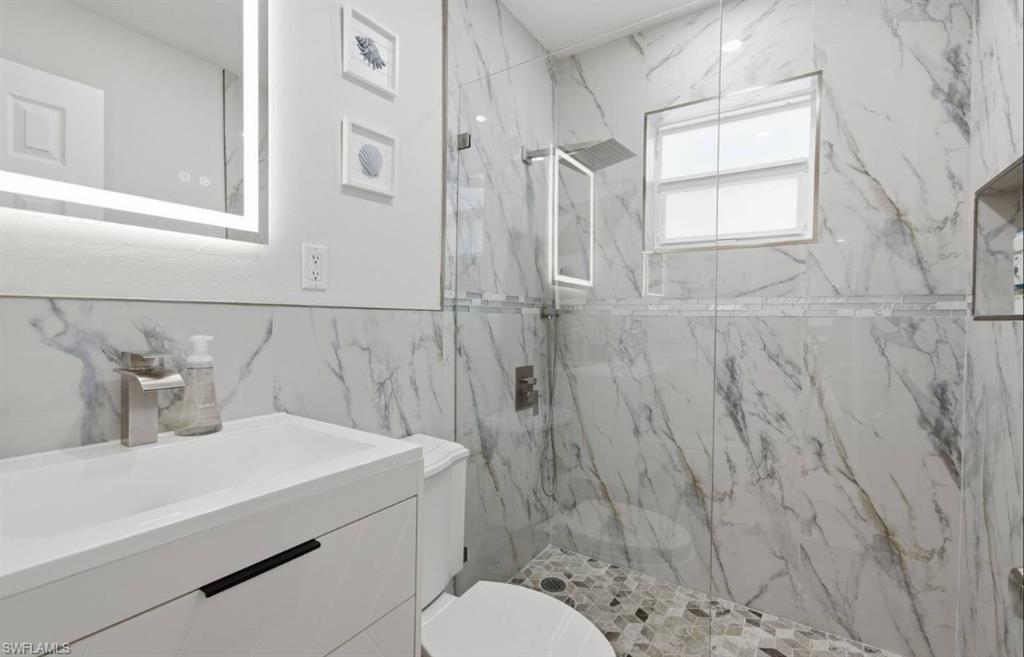 2147 Washington Avenue, Unit B Naples, FL 34112 - Photo 22 of 35
