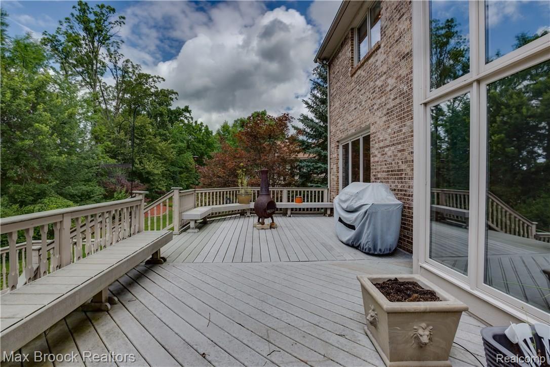 797 Crestwood Lane Rochester, MI 48309 - Photo 61 of 63 M10A2217_797 Crestwood Ln_.jpg