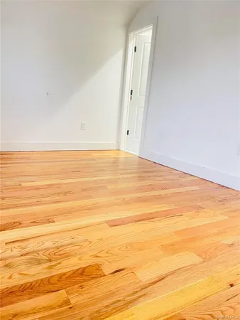 $3,700 | 1-57 Beach 25th Street, Unit 2 | Far Rockaway