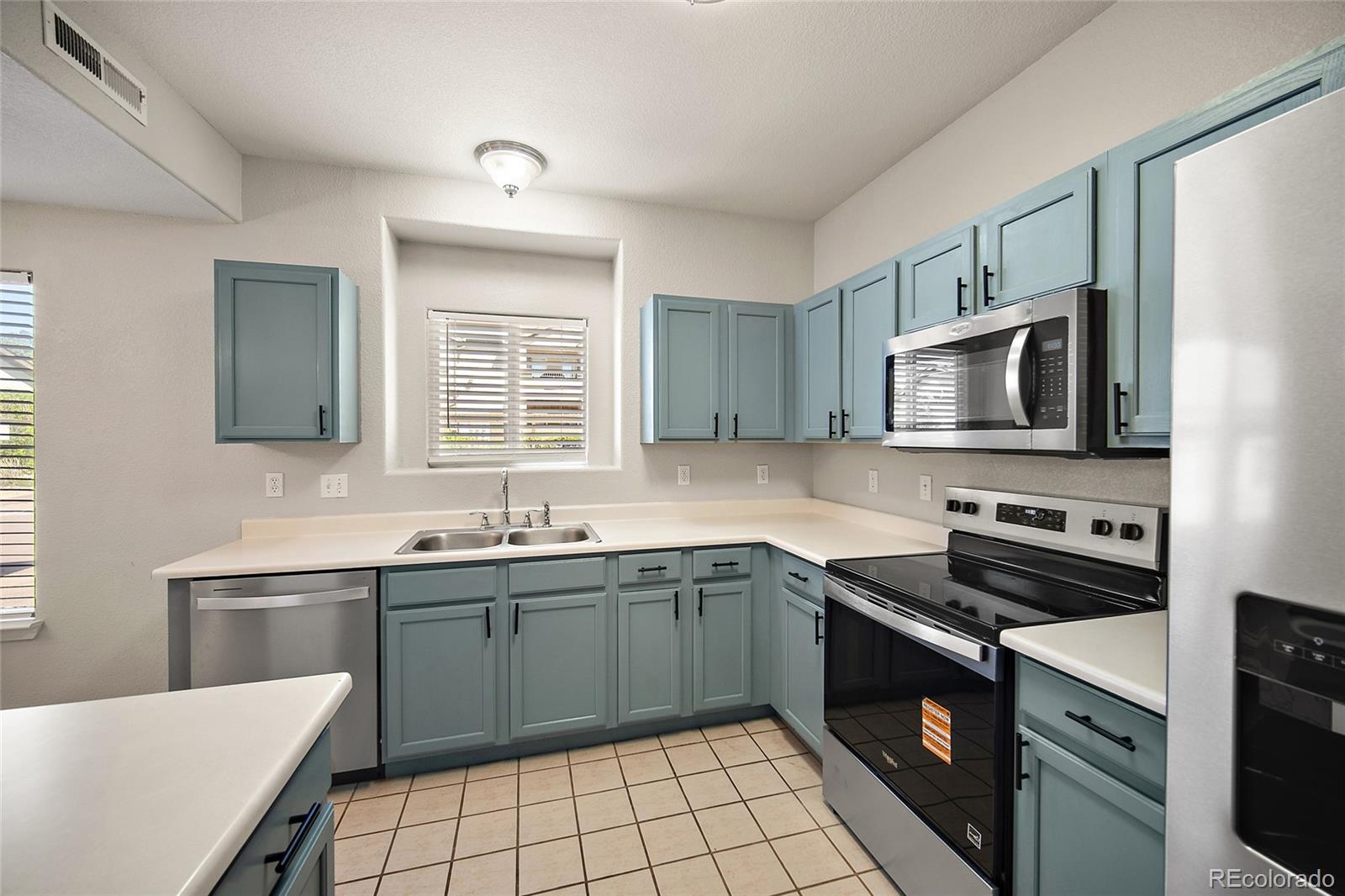 3780 Riviera Grove, Unit 101 Colorado Springs, CO 80922 - Photo 11 of 31