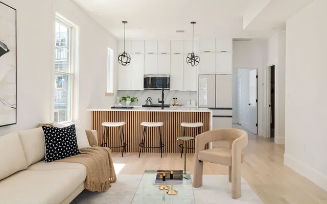 $449,900 | 140 Shirley Street, Unit 204, Winthrop, MA 02152