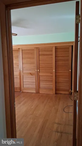 a view of a storage & utility room