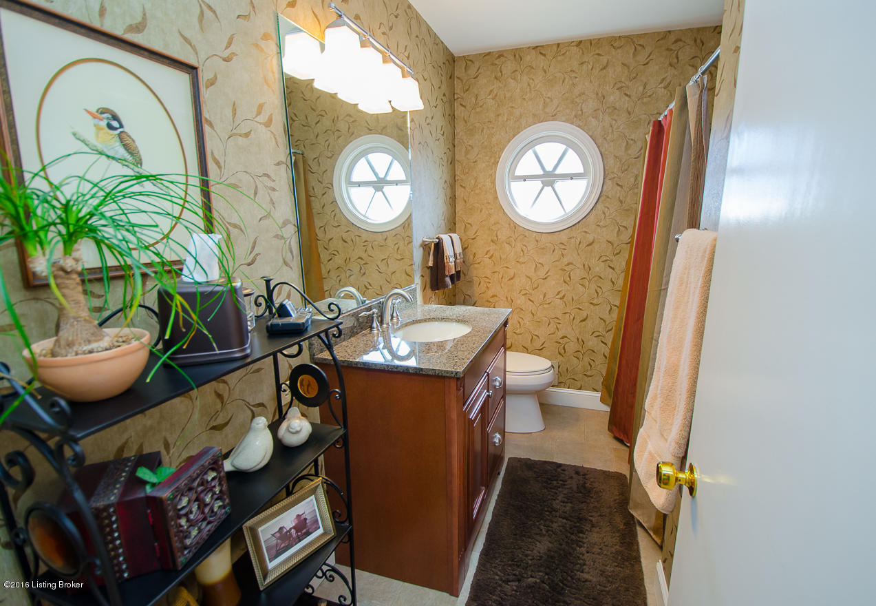 7911 Circle Crest Road Louisville, KY 40241 - Photo 17 of 39 Updated hall bath.