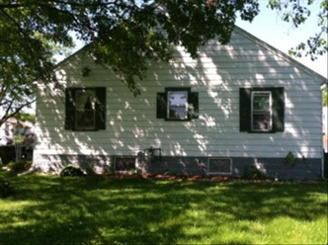 1640 Spaulding Road Monroe, MI 48162 - Photo 5 of 11 20403414-4.JPG