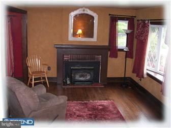 2379 Upper Barness Road Warrington, PA 18976 - Photo 4 of 6 Gallery Image 4