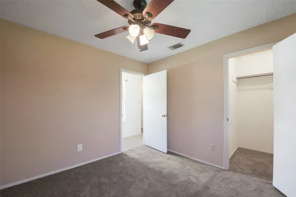 $2,000 | 2779 Forest Point Drive, League City, TX 77573