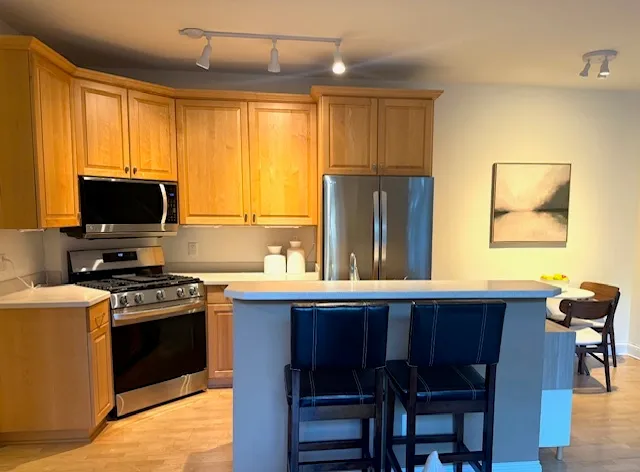 $324,900 | 1515 North Van Buren Street, Unit 208, Milwaukee, WI 53202