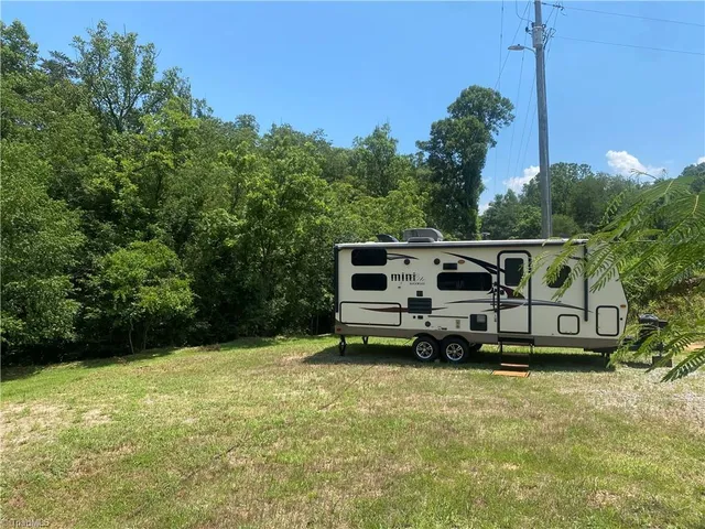 $44,900 | 3258 Red White And Blue Road, Roaring River, NC 28669