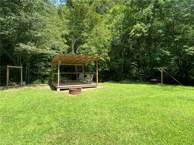$44,900 | 3258 Red White And Blue Road, Roaring River, NC 28669