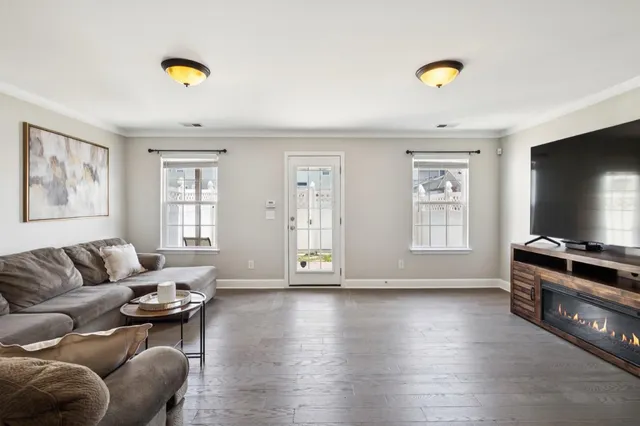 $329,999 | 2422 Anson Lane, Nashville, TN 37211