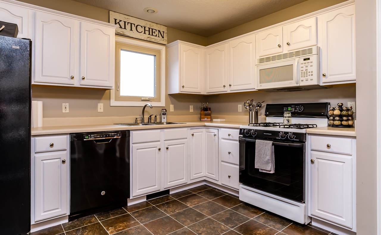 311 Rampart Drive Fort Wayne, IN 46845 - Photo 16 of 35 Gallery Image 16