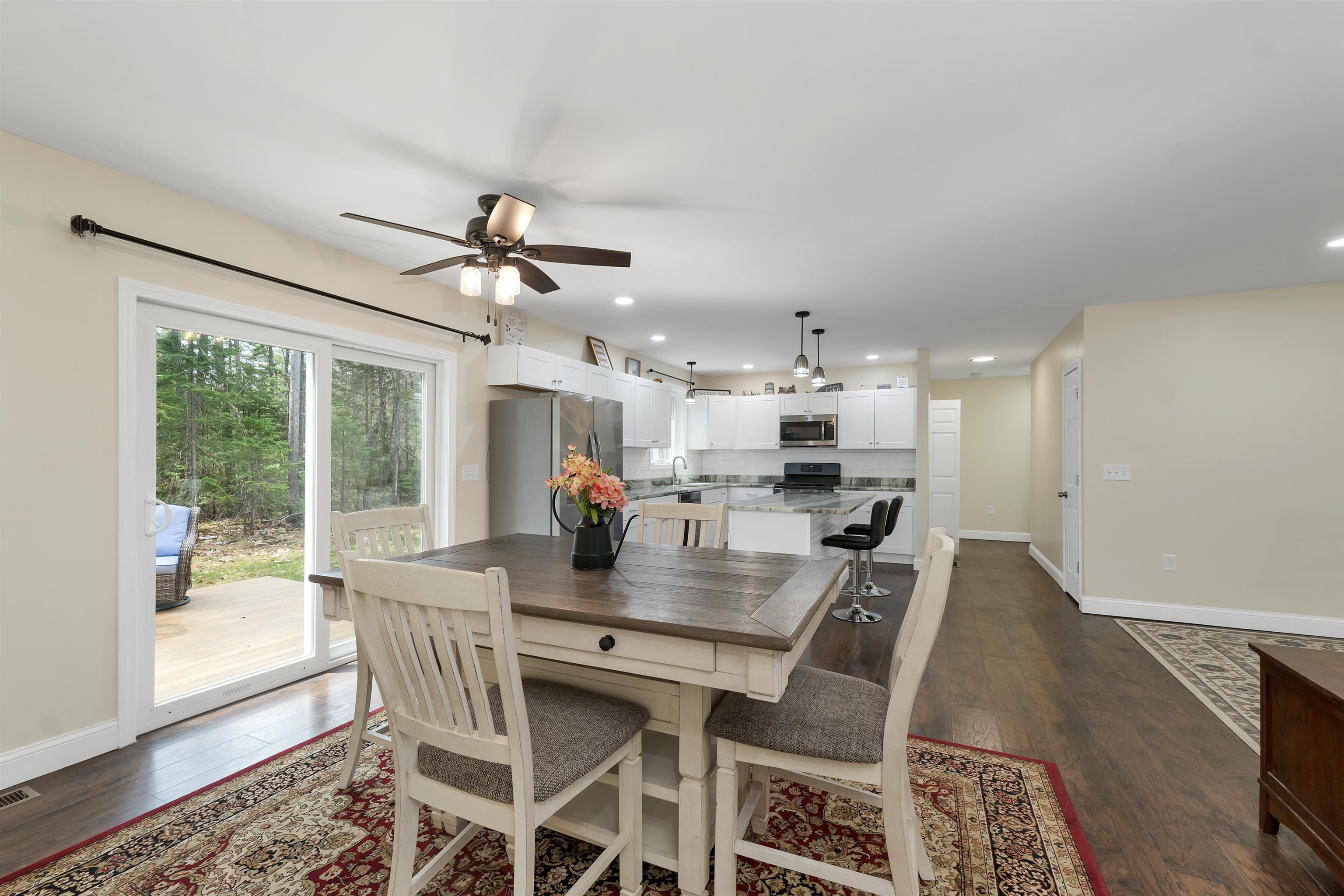 185 Town House Road Effingham, NH 03882 - Photo 4 of 57 Gallery Image 4