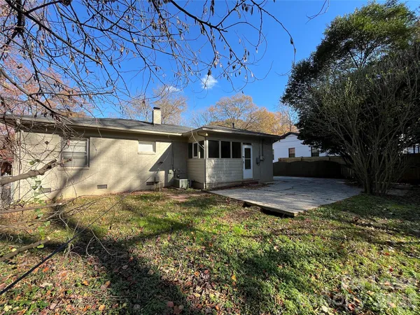 $1,445 | 1932 Sandhurst Drive, Charlotte, NC 28205