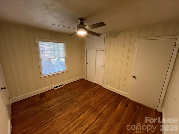 $1,445 | 1932 Sandhurst Drive, Charlotte, NC 28205