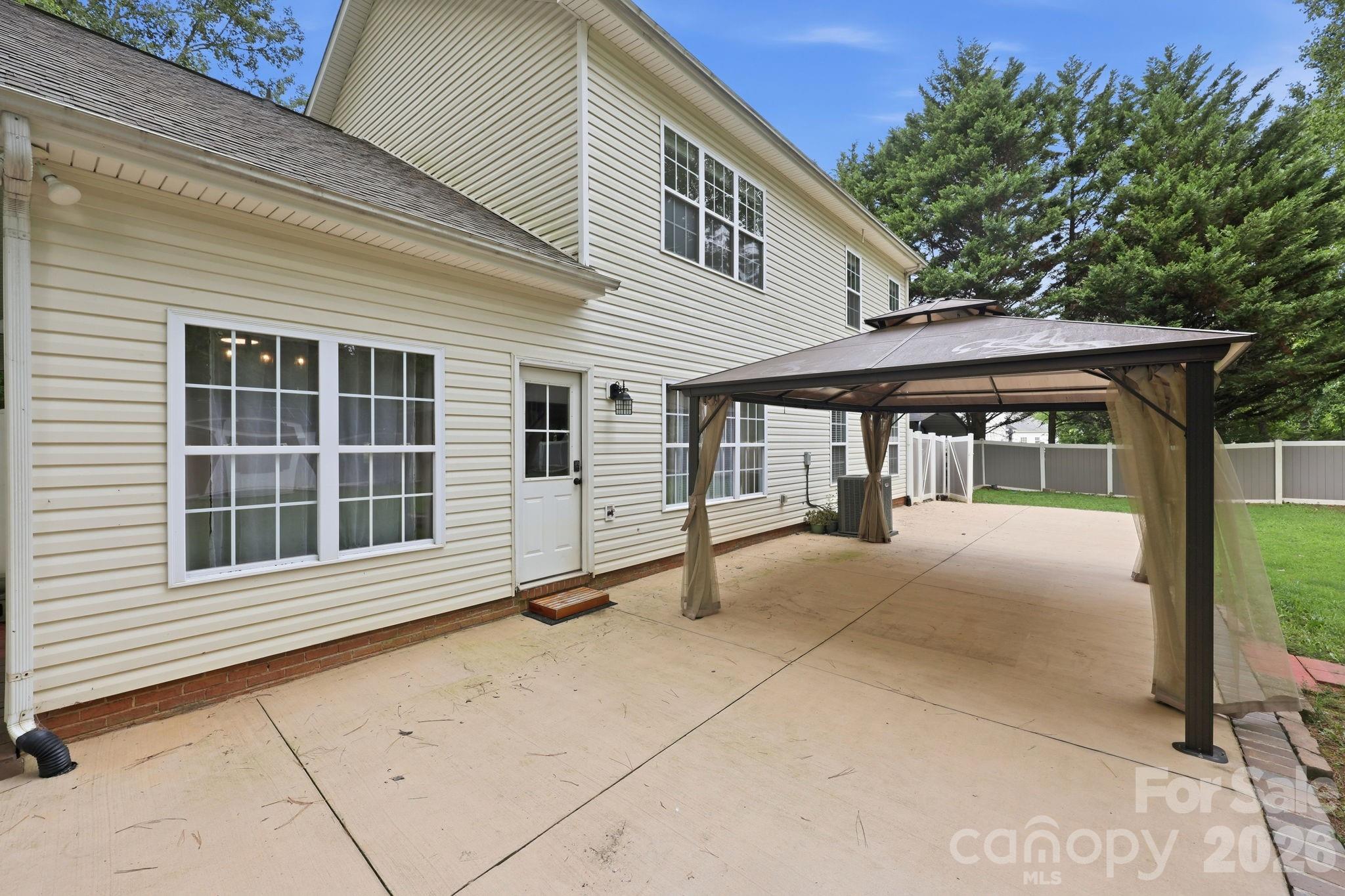 8821 Hambright Road Huntersville, NC 28078 - Photo 37 of 45 Gallery Image 37