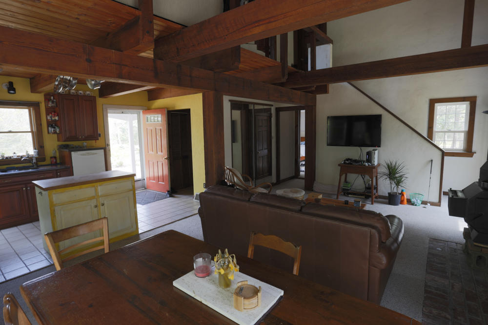92 Old North Road Brewster, MA 02631 - Photo 8 of 13 180506_00067_ VT
