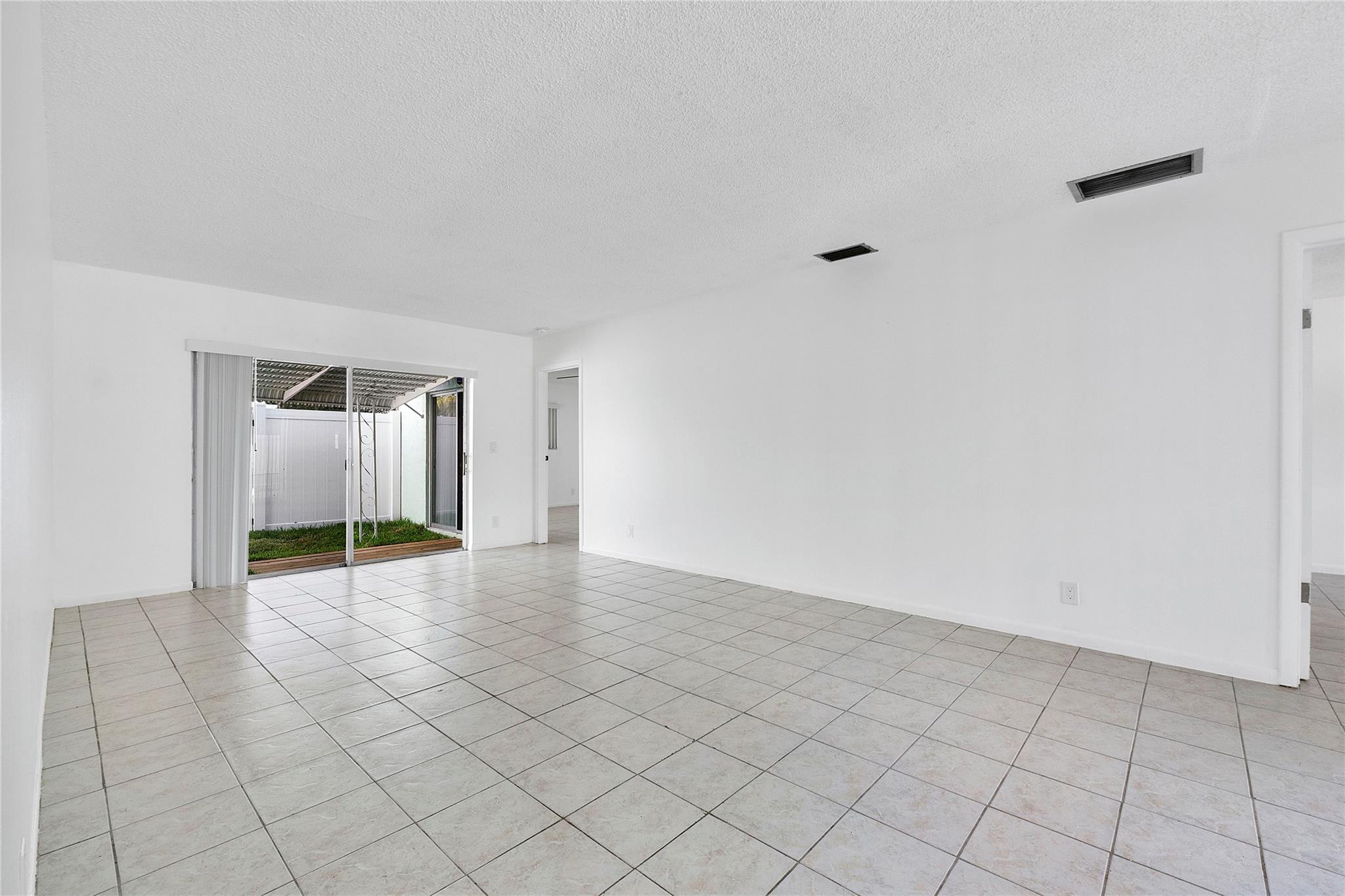 9185 Southwest 5th Street, Unit A Boca Raton, FL 33428 - Photo 2 of 18 Photo 2
