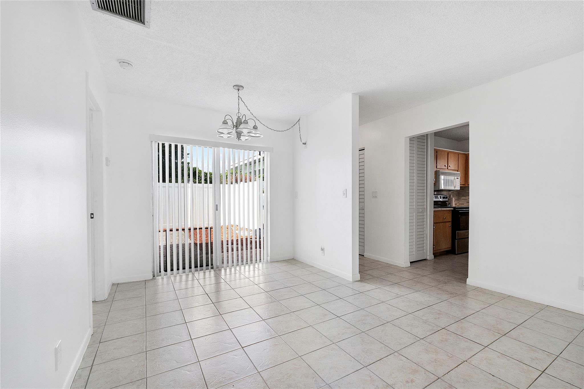 9185 Southwest 5th Street, Unit A Boca Raton, FL 33428 - Photo 4 of 18 Photo 4