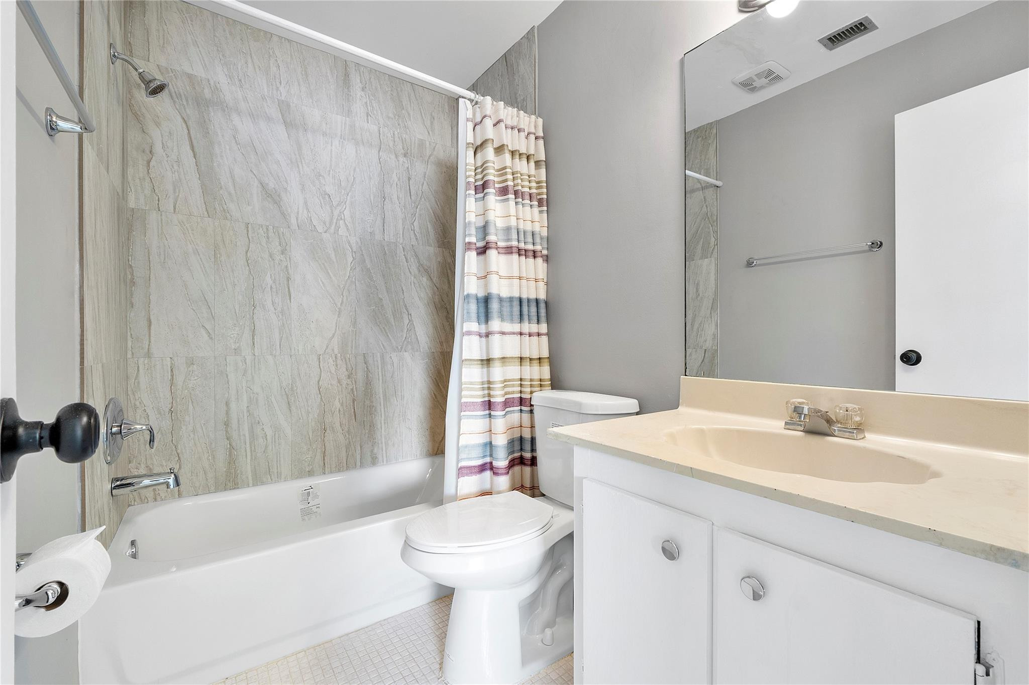 9185 Southwest 5th Street, Unit A Boca Raton, FL 33428 - Photo 10 of 18 Photo 10