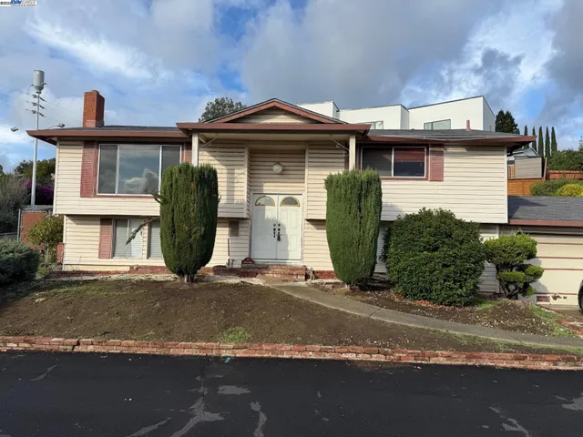 $1,079,000 | 373 Appian Way, Union City, CA 94587