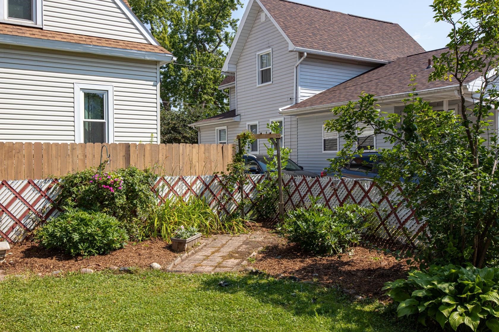 714 North Oneida Street Appleton, WI 54911 - Photo 27 of 28 Gallery Image 27