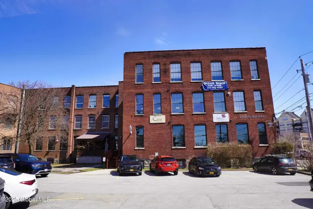$3,000 | 9-15 Broad Street, Unit SUITE 104, Glens Falls, NY 12801