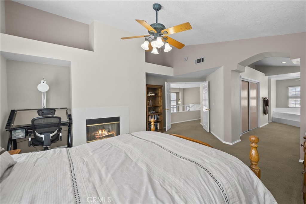19346 Santa Maria Drive Newhall, CA 91321 - Photo 19 of 43