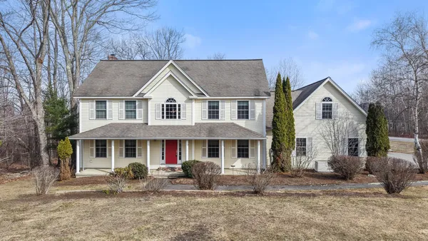 $659,000 | 27 Town Farm Road, Hampden, ME 04444