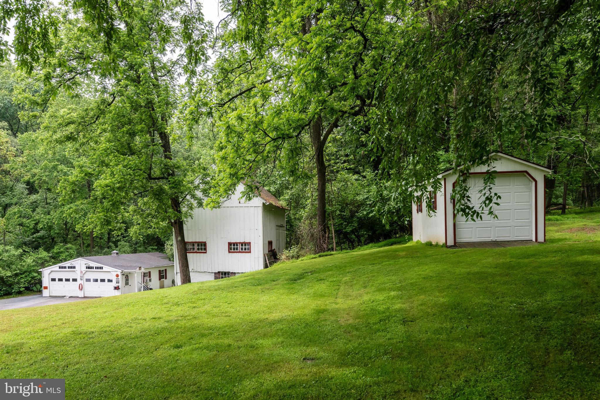 1480 Sawmill Road Downingtown, PA 19335 - Photo 32 of 45