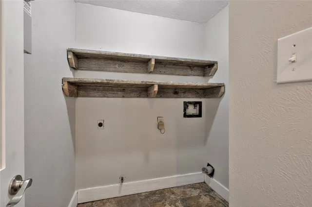 $2,600 | 4131 Valley Haven Drive, Houston, TX 77339