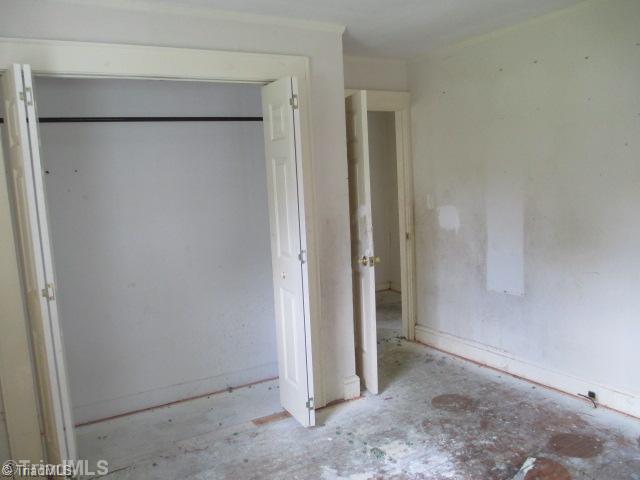 206 Jay Place High Point, NC 27263 - Photo 7 of 10 Interior Space/Layout.