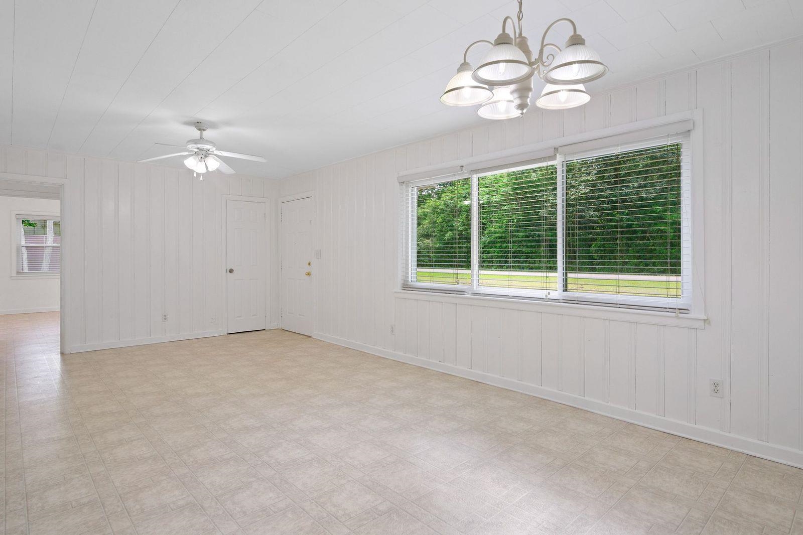 902 Moog Avenue Bay Minette, AL 36507 - Photo 3 of 24