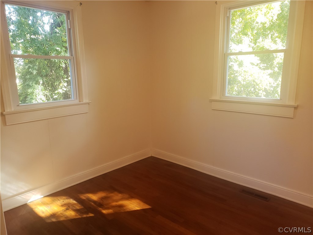3501 Sylvania Road Chester, VA 23831 - Photo 8 of 14