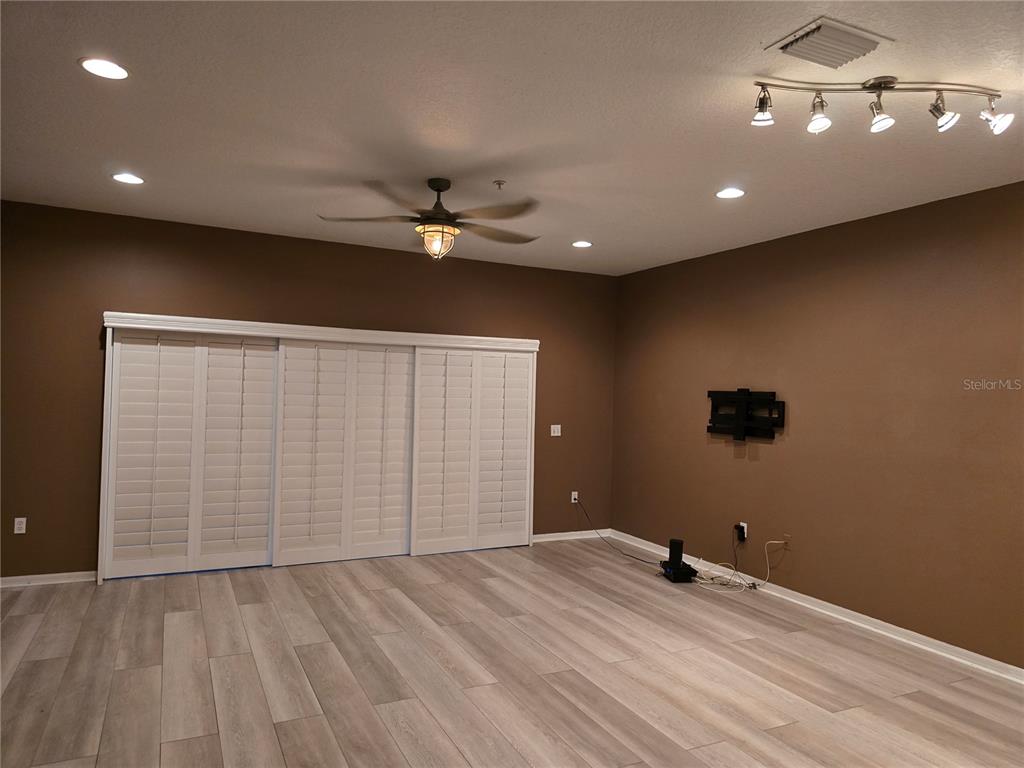 11229 Kapok Grand Circle Madeira Beach, FL 33708 - Photo 14 of 23